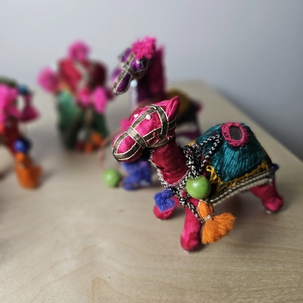 Folk Art 3 Elephants and 2 Horses Hindu Fabric